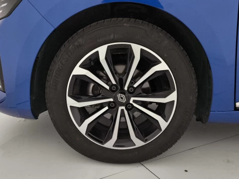 Renault Clio techno Eco-G 100cv (74kW)