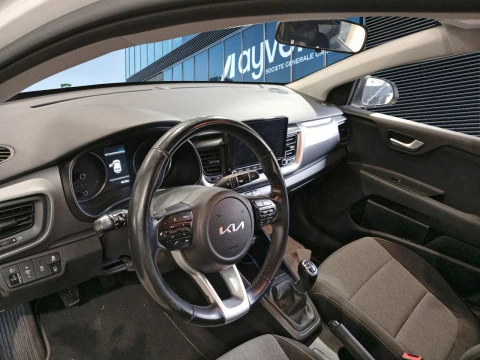 Kia Stonic 1.0 T-GDi 74kW (100CV) MHEV iMT Concept