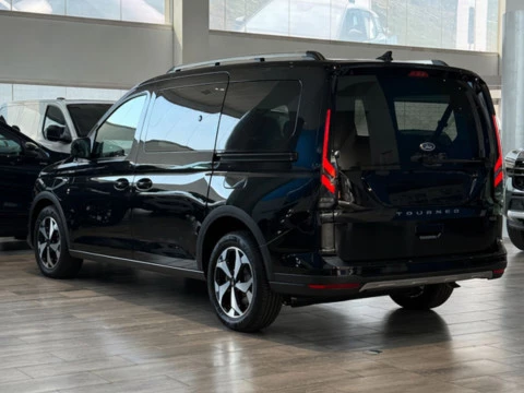 Ford Grand Tourneo Connect 1.5 Ecoboost PHEV Active Auto