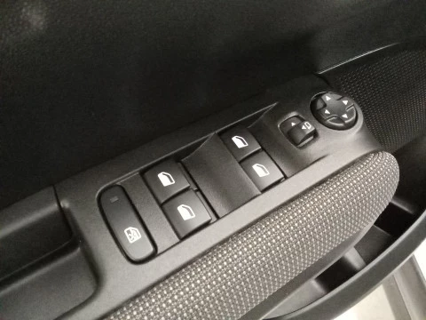 Citroën C3 Aircross PureTech 110 SANDS Shine 81 kW (110 CV)