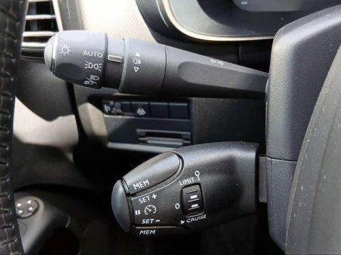 Citroën C5 Aircross PureTech 130 S&S Plus 96 kW (131 CV)