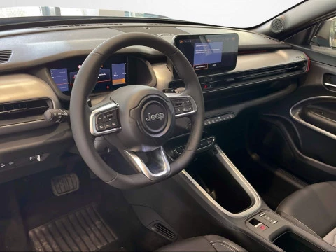 Jeep Avenger 1.2 eHybrid 4xe 107kW (145CV) Upland