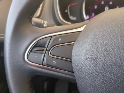 Renault Grand Scénic Zen TCe 103 kW (140CV) GPF