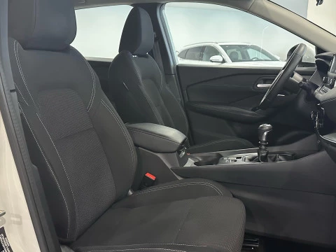 Nissan Qashqai DIG-T 103kW (140CV) mHEV 4x2 Acenta