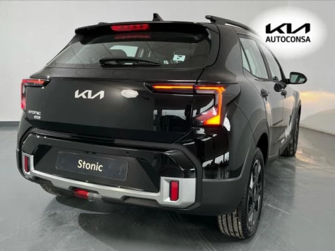 Kia Stonic 1.0 T-GDi 85kW (115CV) MHEV Concept