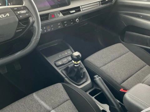 Kia Stonic 1.0 T-GDi 85kW (115CV) MHEV Concept