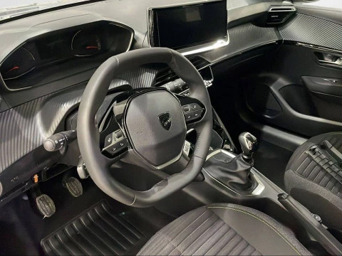 Peugeot 208 Active Puretech 100