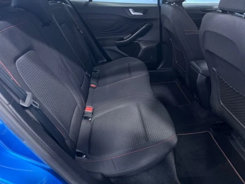 Ford Focus 1.0 Ecoboost MHEV 114kW ST-Line