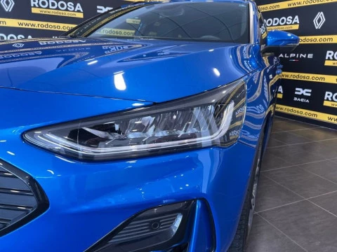 Ford Focus 1.0 Ecoboost MHEV 114kW ST-Line
