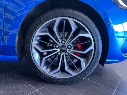 Ford Focus 1.0 Ecoboost MHEV 114kW ST-Line