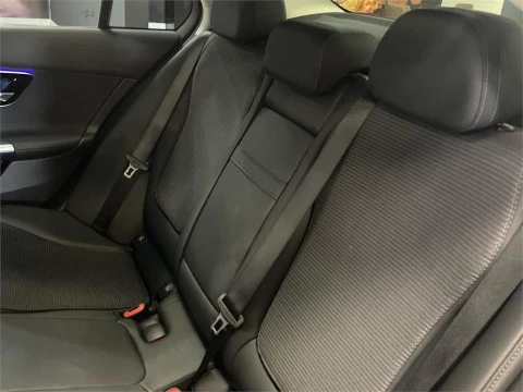 Mercedes-Benz Clase C 220 d Berlina