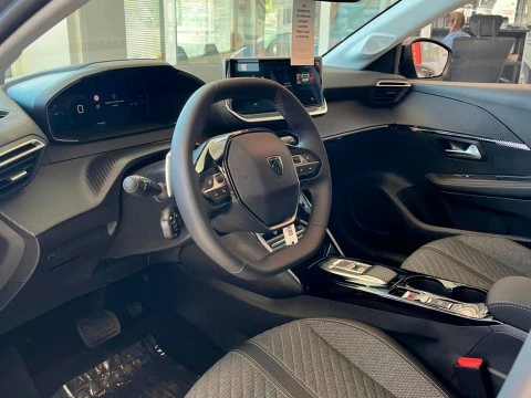 Peugeot 208 1.2 MHEV 110 E-DCS6 AUTO ALLURE 5P