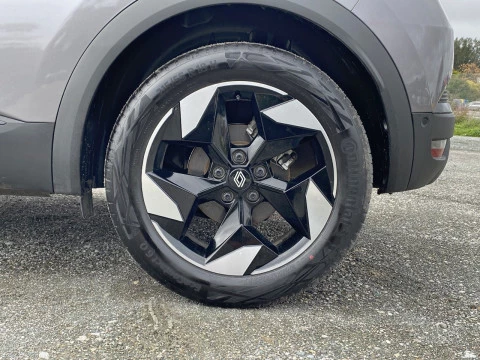 Renault Captur techno Eco-G 100cv (74 kW)