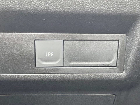 Renault Captur techno Eco-G 100cv (74 kW)