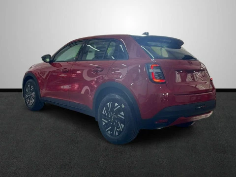 Fiat 600 600e RED 54kwh 115kw (156cv)