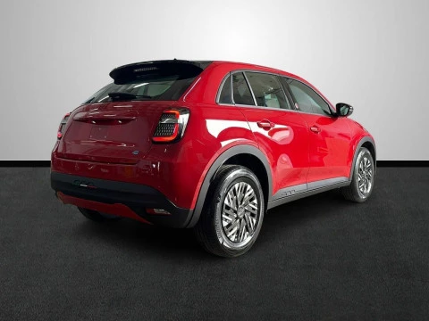 Fiat 600 600e RED 54kwh 115kw (156cv)