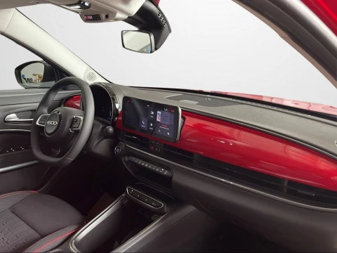 Fiat 600 600e RED 54kwh 115kw (156cv)