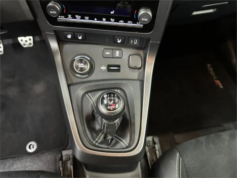 Toyota GR Yaris - MC24 RZ 3P 1.6T 276 Manual 6v