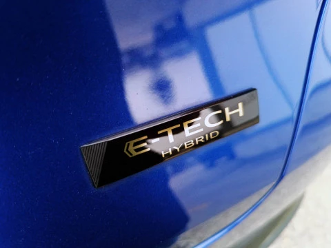 Renault Captur TECHNO ETECH FULL HYBRID 145CV