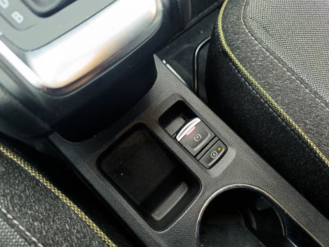 Renault Captur TECHNO ETECH FULL HYBRID 145CV