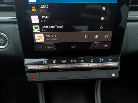 Renault Captur TECHNO ETECH FULL HYBRID 145CV