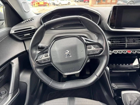 Peugeot 2008 Allure Pack BlueHDI 81kW (110CV)