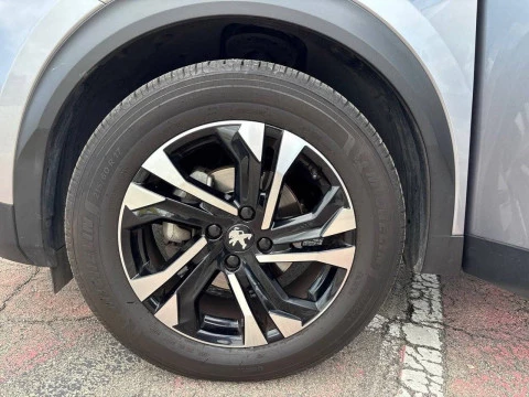 Peugeot 2008 Allure Pack BlueHDI 81kW (110CV)