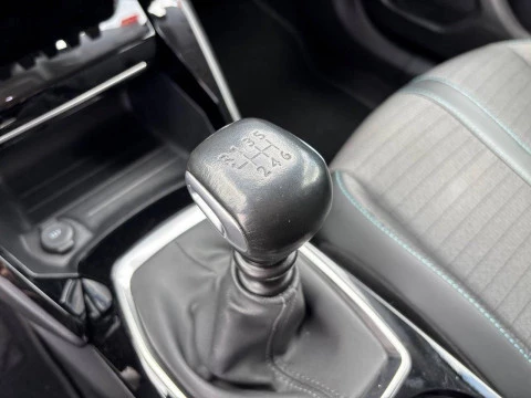 Peugeot 2008 Allure Pack BlueHDI 81kW (110CV)