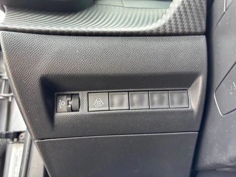 Peugeot 2008 Allure Pack BlueHDI 81kW (110CV)