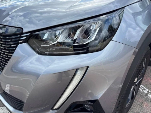 Peugeot 2008 Allure Pack BlueHDI 81kW (110CV)