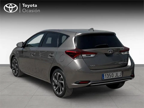 Toyota Auris hybrid 140H Feel!
