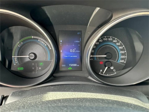 Toyota Auris hybrid 140H Feel!