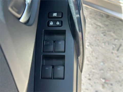 Toyota Auris hybrid 140H Feel!