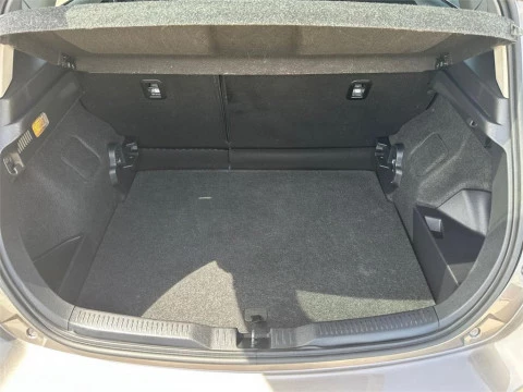Toyota Auris hybrid 140H Feel!