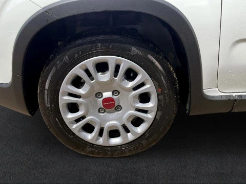 Fiat Panda Pandina 1.0 Hybrid 51kW (70cv)