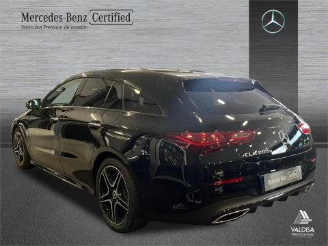 Mercedes-Benz CLA 200 d Shooting Brake