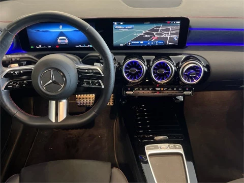 Mercedes-Benz CLA 200 d Shooting Brake