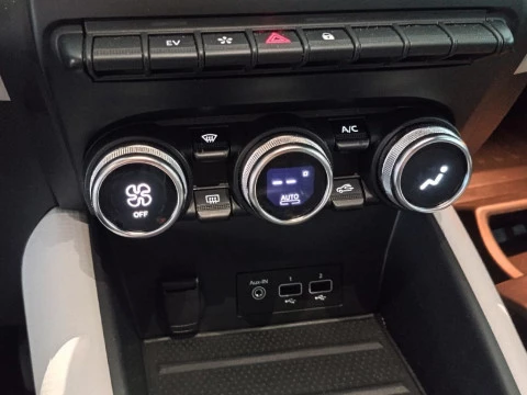 Renault Captur  E-TECH Hibrido Enchufable SL 117kW