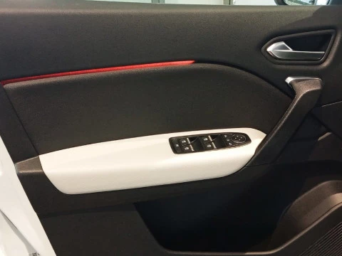 Renault Captur  E-TECH Hibrido Enchufable SL 117kW