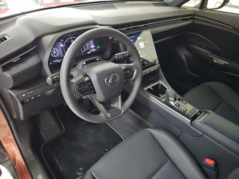 Lexus LBX 1.5 136cv HEV Elegant+ Black