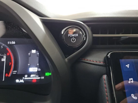 Lexus LBX 1.5 136cv HEV Elegant+ Black