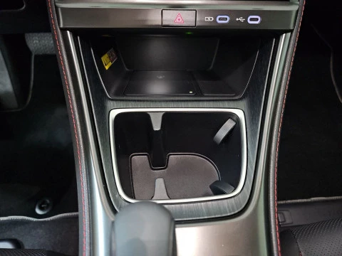 Lexus LBX 1.5 136cv HEV Elegant+ Black