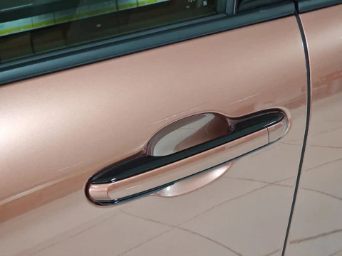 Lexus LBX 1.5 136cv HEV Elegant+ Black