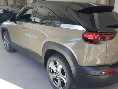 Mazda MX-30  (2022) E-SKYACTIV EV 107 KW (145 CV) AT 2WD ADVANTAGE INDUSTRIAL VINTAGE