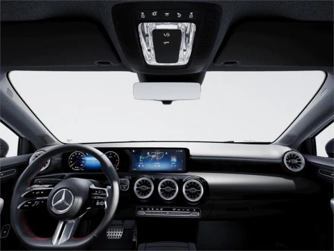 Mercedes-Benz Clase A 200 d Sedán