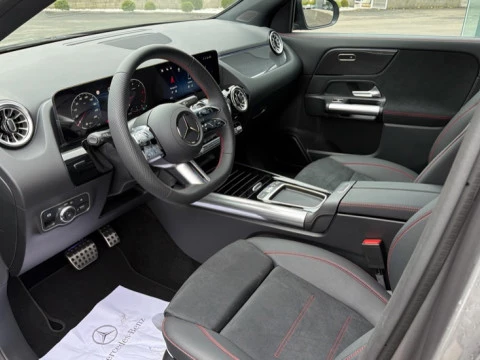 Mercedes-Benz GLA  200 d