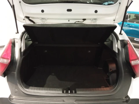 Hyundai Bayon 1.0 TGDI 74kW (100CV) 48V Maxx