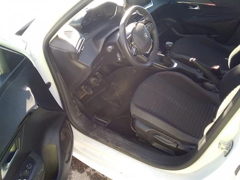 Peugeot 208 BlueHDi 73kW (100CV) Active