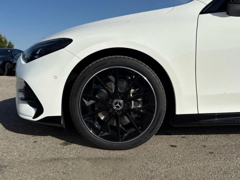 Mercedes-Benz CLA  250+ SB con tecnologia EQ