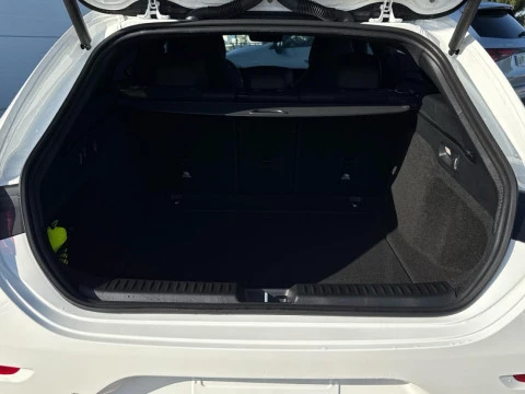 Mercedes-Benz CLA  250+ SB con tecnologia EQ